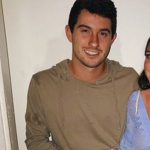 Meet your Posher, Andrew M